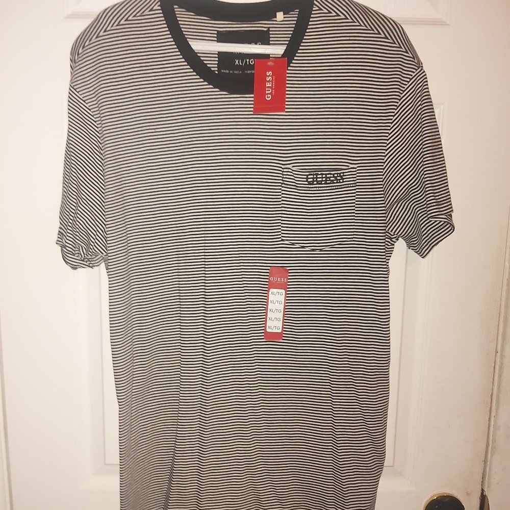 Guess T Shirt